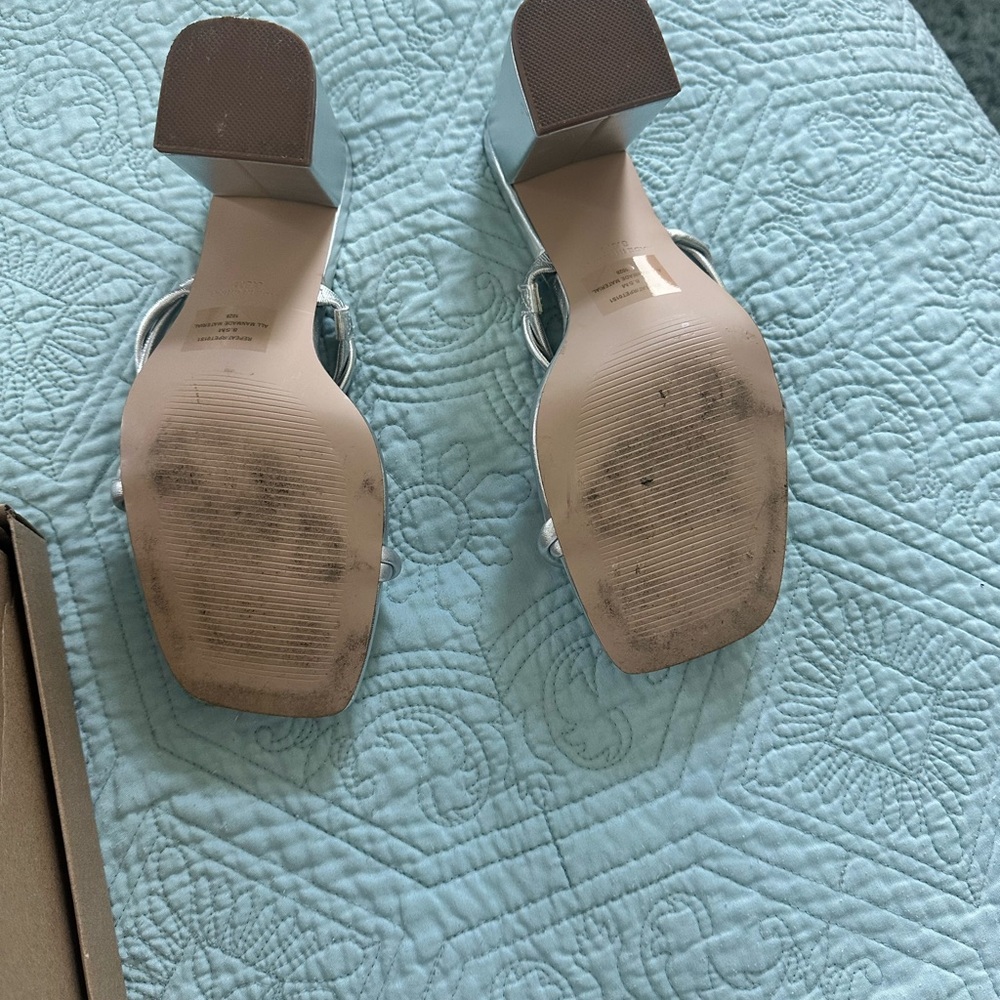 Steve Madden Silver Heels with Square-Toe Design - Picture 4 of 8
